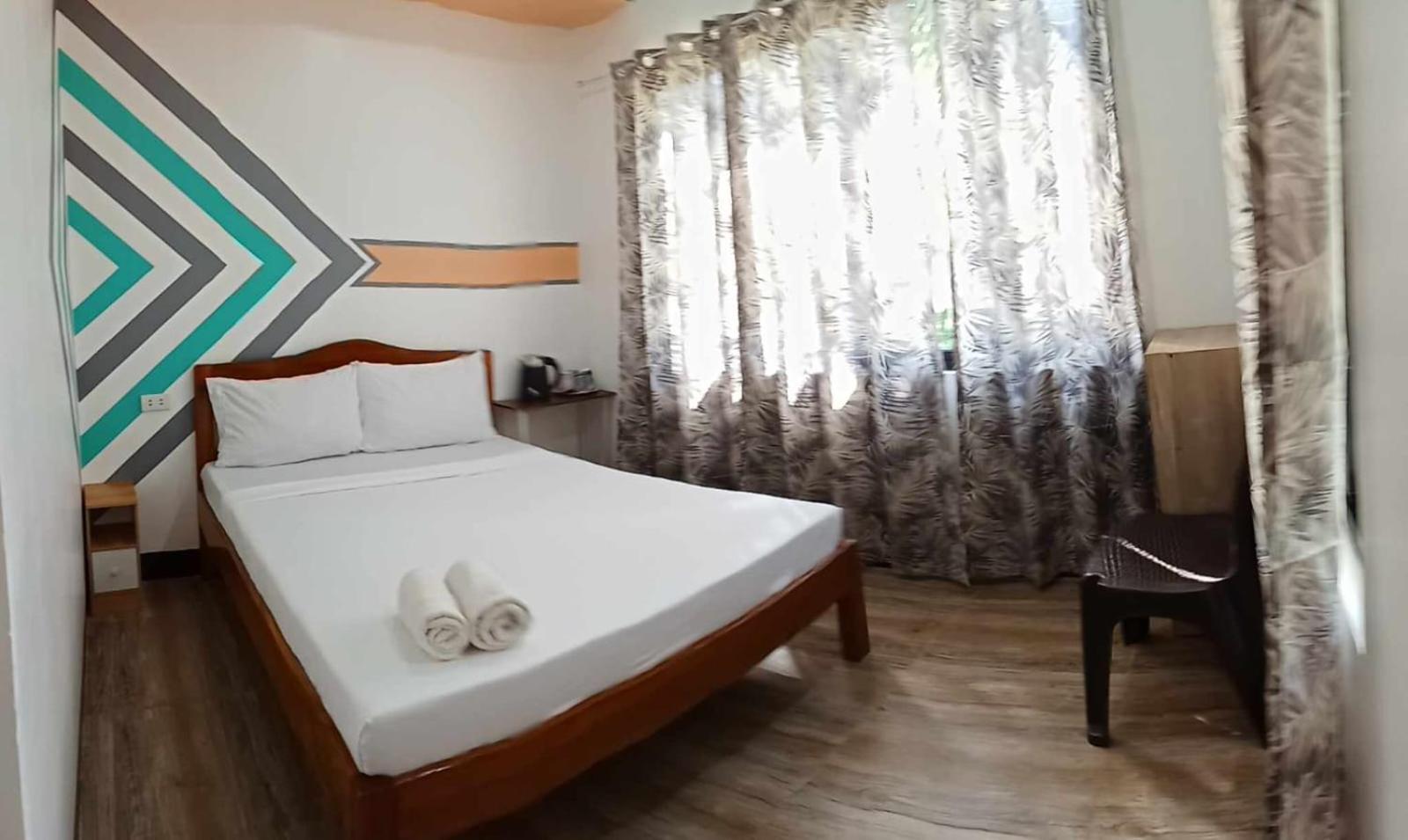Vali-Joe Travel Lodge Ель-Нідо Екстер'єр фото