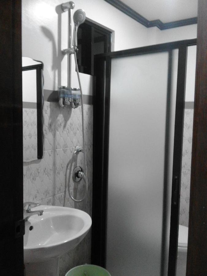 Vali-Joe Travel Lodge Ель-Нідо Екстер'єр фото